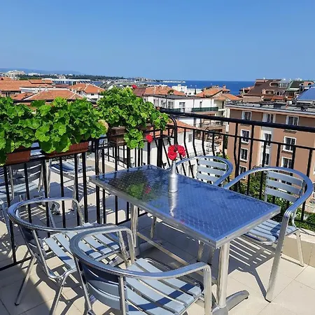 Art Rozalia Guest house Ravda