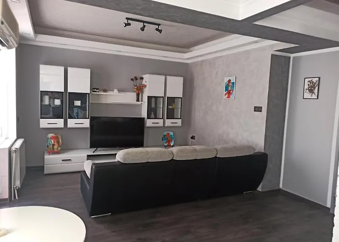 Art Rozalia Penzion Ravda